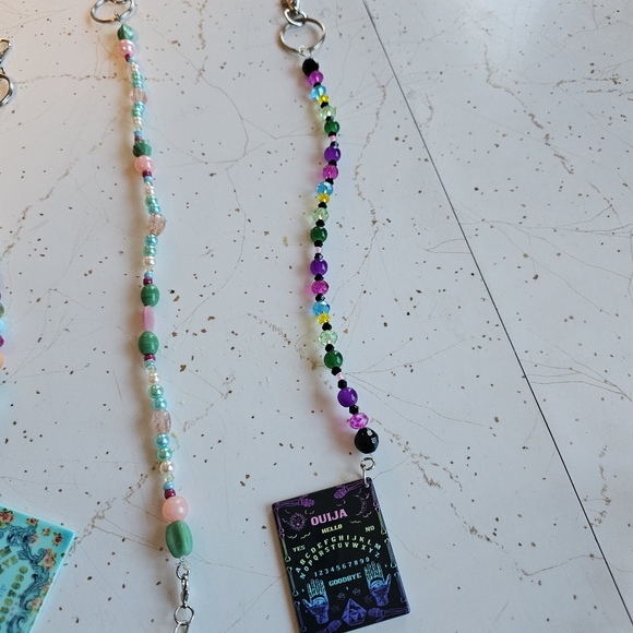 Ouija glass and crystal beaded Keychains. One of a kind. 12 different ones... - Picture 14 of 14